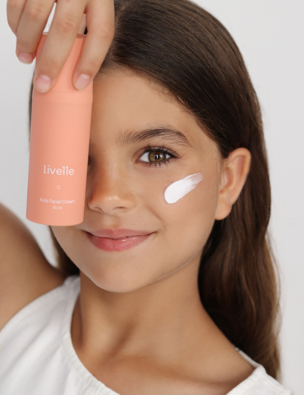 KidsfacialcreamL-1.png