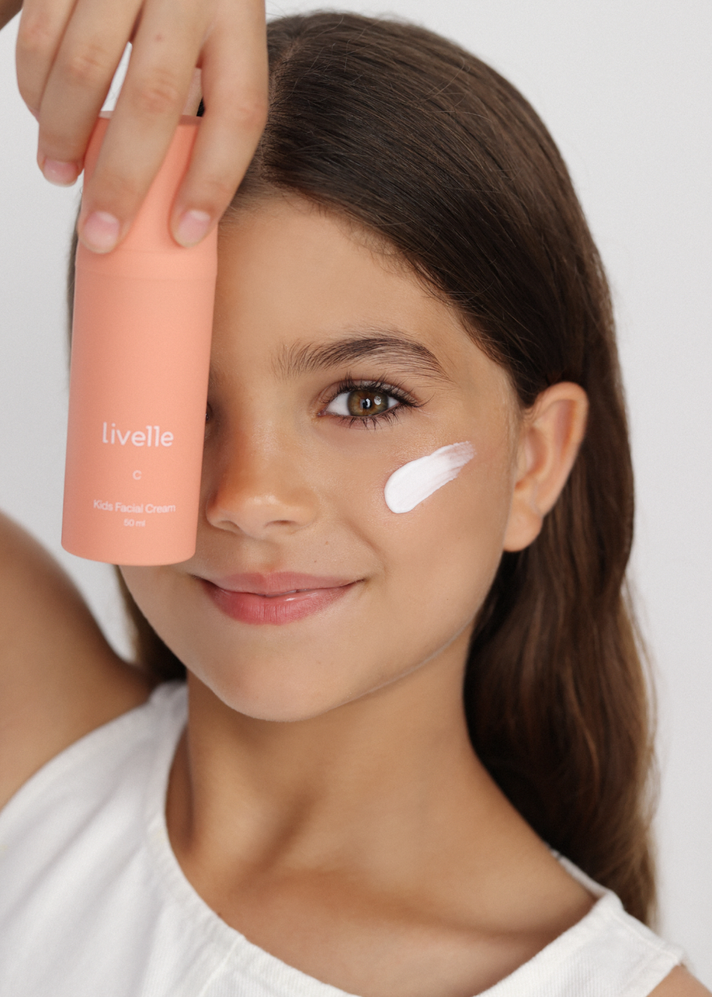KidsfacialcreamL-1.png