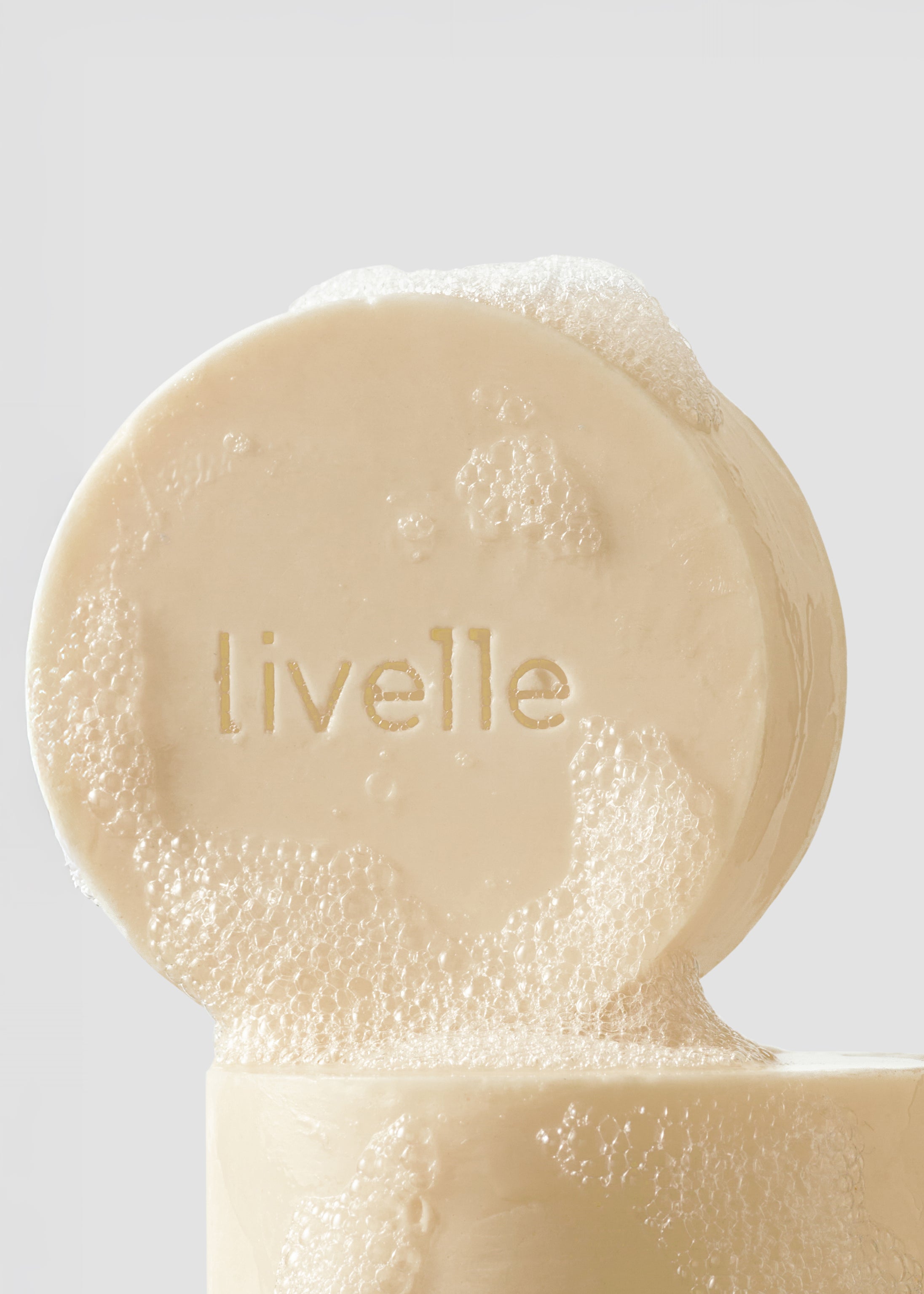 livelle_3194401copy.jpg